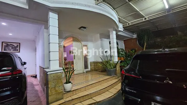 image RUMAH MEWAH 2 LANTAI DI DURI KOSAMBI, DEKAT MALL PURI (1)