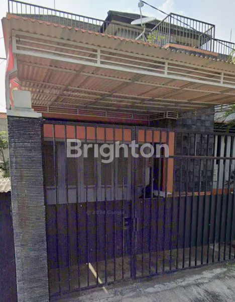 image RUMAH BESAR ADA KOLAM RENANG DI PEPELEGI WARU SIDOARJO  (1)