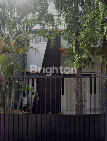 image RUMAH BESAR ADA KOLAM RENANG DI PEPELEGI WARU SIDOARJO  (3)