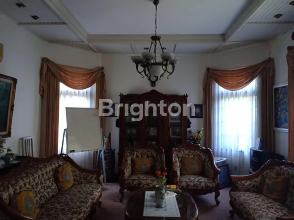 image RUMAH MEWAH HOOK STRATEGIS KERTAJAYA INDAH DEKAT ITS PAKUWON CITY MULYOSARI GALAXY MALL UNAIR C DHARMAHUSADA MANYAR ARAYA KEPUTIH (6)