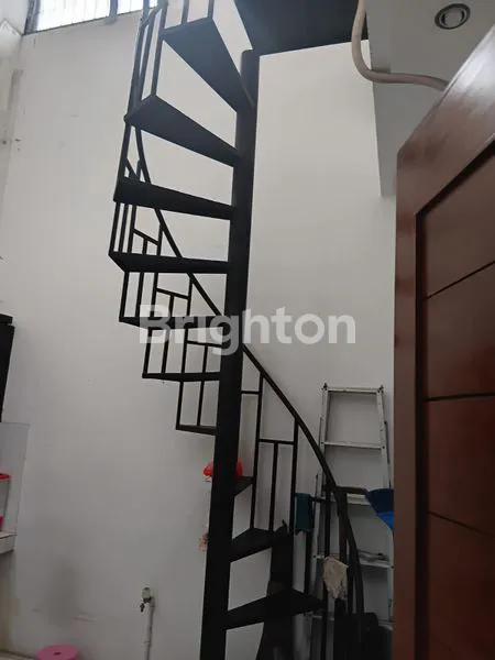 image RUMAH BAGUS SIAP HUNI DI NUSA LOKA BSD TANGERANG SELATAN (4)