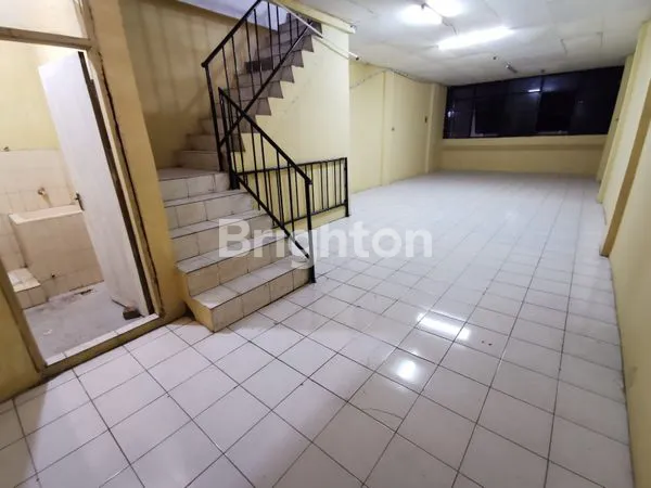 image RUKO MARGONDA DEPOK 3 LANTAI LOKASI STRATEGIS (8)