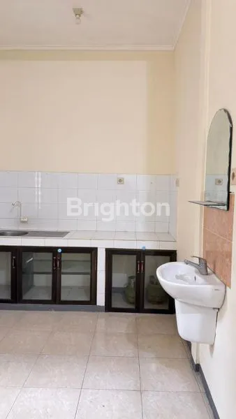 image RUMAH SIAP HUNI,DI SUKOLILO DIAN REGENCY (1)