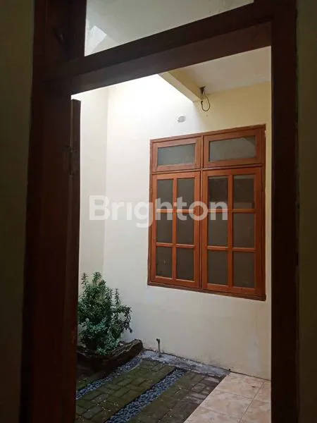 image RUMAH GAYUNG KEBONSARI SIRKULASI UDARA BAGUS LOKASI STRATEGIS (6)