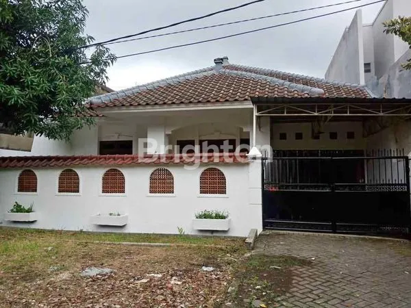 image RUMAH GAYUNG KEBONSARI SIRKULASI UDARA BAGUS LOKASI STRATEGIS (1)
