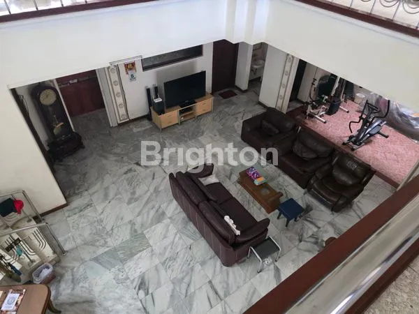 image RUMAH DHARMAHUSADA INDAH JALAN KEMBAR DEKAT KE GALAXY MALL, UNIVERSITAS UNAIR & RS UNAIR (4)