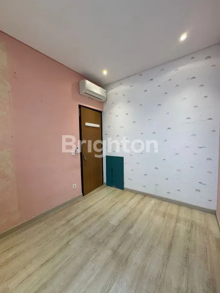 image DIJUAL RUMAH FULL BANGUNAN PROVENCE SUITE BSD (6)