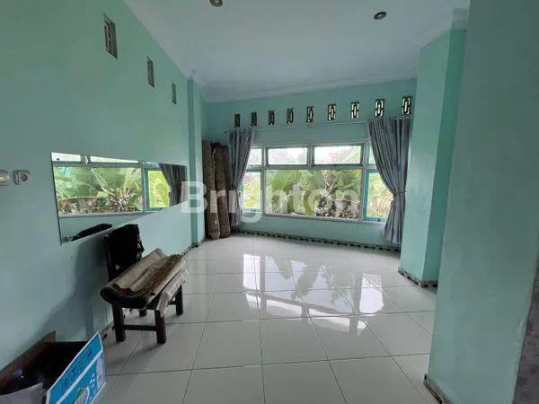 image RUMAH MEWAH LT 1230M² DI SLEMAN, SIAP HUNI & BISNIS (3)