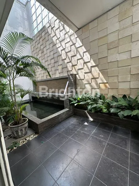 image DISEWAKAN RUMAH FULL FURNISH MINIMALIS CLUSTER FAVORIT CITRALAND (3)