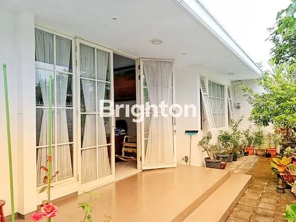 image RUMAH TINGGAL, MEWAH,ASRI DAN NYAMAN (3)