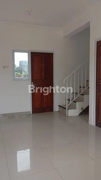 image RUMAH 2 LANTAI DI VILA KEBUN RAYA CIBINONG (8)