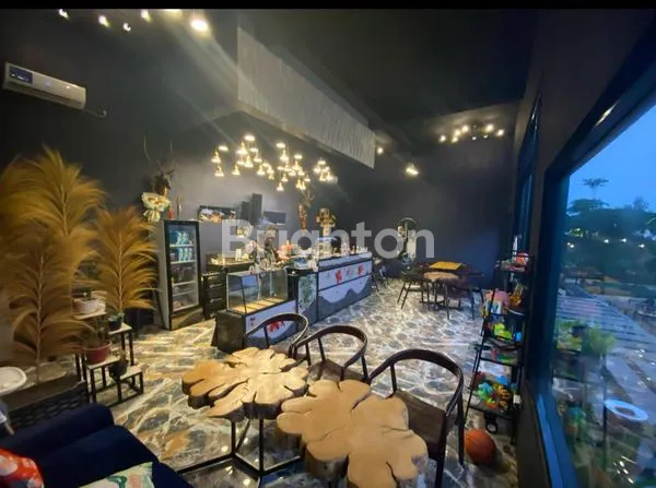 image RUANG USAHA CAFE 2 LANTAI DI KARANGAMPEL, DAU MALANG (6)