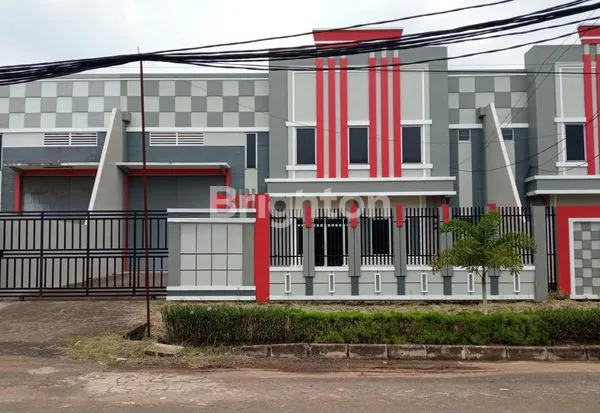 image GUDANG STRATEGIS DI PERGUDANGAN CIKUPA MAS (5)