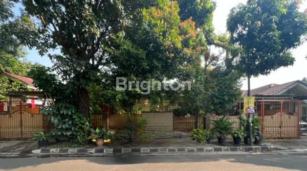 image RUMAH MEWAH LT 500M² DI BSD, DEKAT FASILITAS (1)