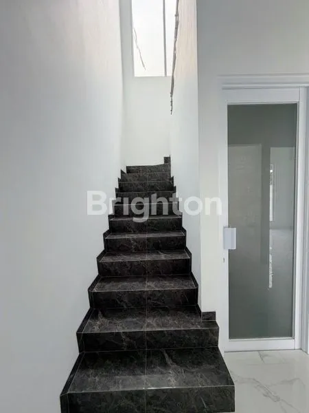 image RUMAH 2 LANTAI BARU DI BUKIT PALMA CITRALAND (7)