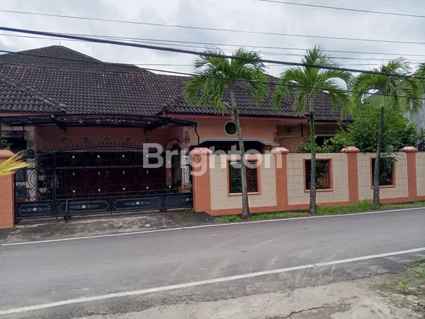 image RUMAH EKSKLUSIF DIJUAL CEPAT (1)