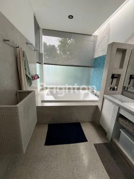 image RUMAH MEWAH DAERAH LEBAK BULUS JAKARTA SELATAN (3)