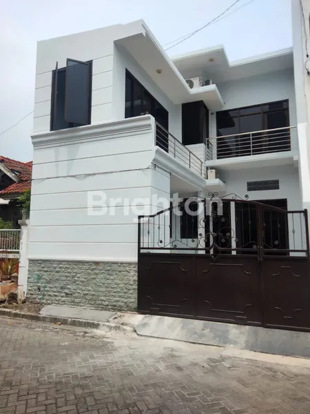 image RUMAH BARU GRESS DI PAKUWON CITY – HANYA 5 MENIT JALAN KAKI KE MALL! (1)