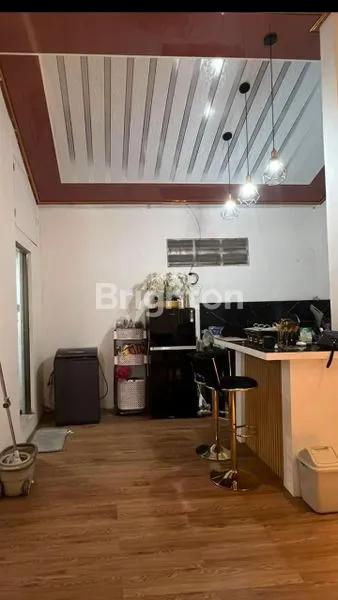 image RUMAH FULL FURNISHED DI KOTA TULUNGAGUNG (1)