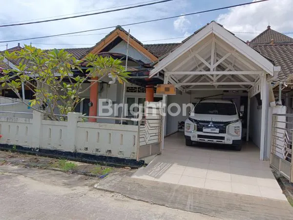 image RUMAH SIAP HUNI FULL FURNISH SELANGKAH KE RS. SILOAM BALIKPAPAN (1)