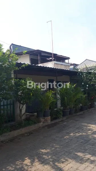 image RUMAH SHM 1,5 LANTAI SIAP HUNI (1)