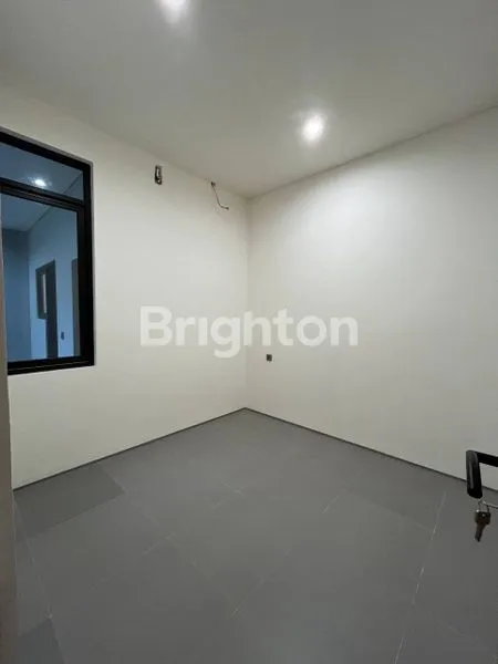 image RUMAH BARU LOKASI KLAMPIS SURABAYA DKT MERR, GALAXY MALL, ITS (6)