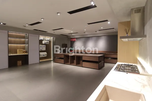 image DIJUAL SHOWROOM AKTIF MEWAH DI SLIPI, KEMANGGISAN (1)