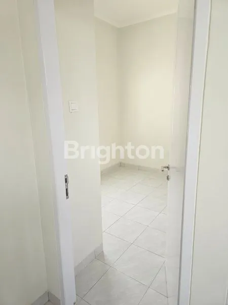 image DISEWAKAN RUMAH MINIMALIS SIAP HUNI DI HAYFIELD, DEKAT MAXI LUX (2)