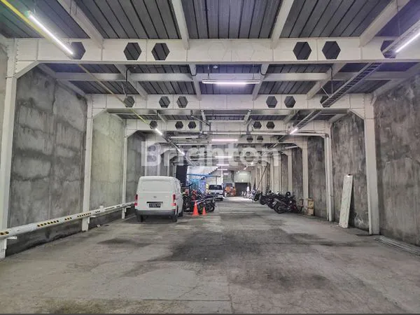 image  TANAH + BANGUNAN (EX HAN PALACE RESTO) DI JL. HR MUHAMMAD, SURABAYA BARAT (5)