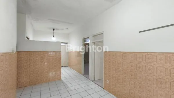 image RUMAH KLAMPIS SEMOLO DEKAT ITATS HOKKY MERR (2)