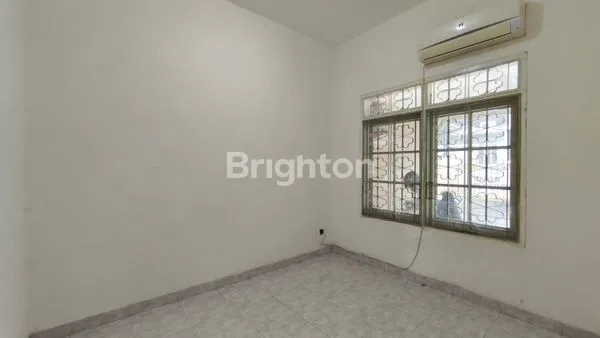 image RUMAH KLAMPIS SEMOLO DEKAT ITATS HOKKY MERR (3)