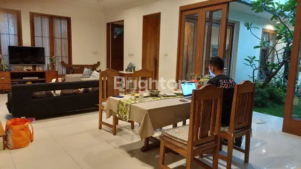 image KEBAYORAN LAMA (5)