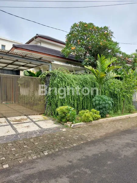 image KEBAYORAN LAMA (2)