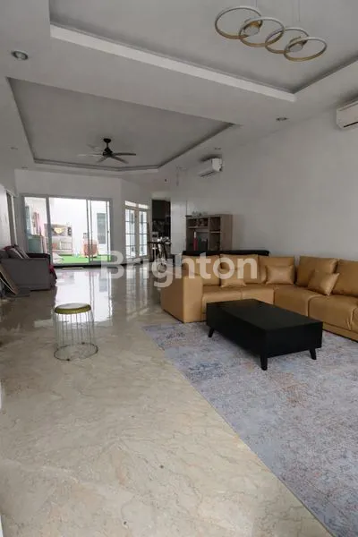 image RUMAH STRATEGIS PANGLIMA POLIM JAKARTA SELATAN  , NILAI INVESTASI TINGGI DAN SIAP HUNI (2)