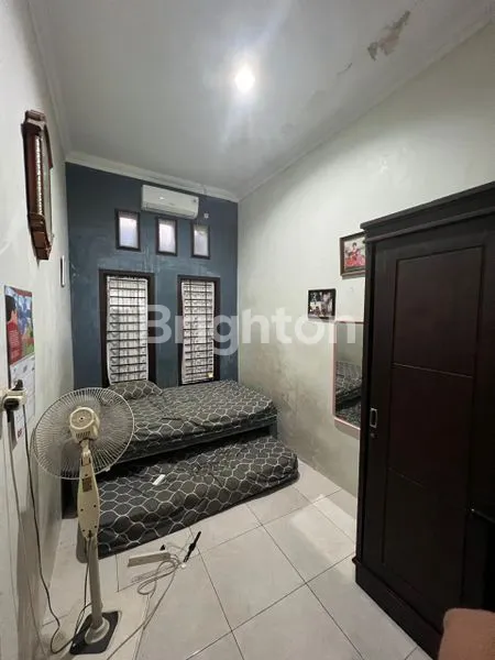 image RUMAH MINIMALIS SIAP HUNI DI BULAK RUKEM TIMUR SURABAYA (4)