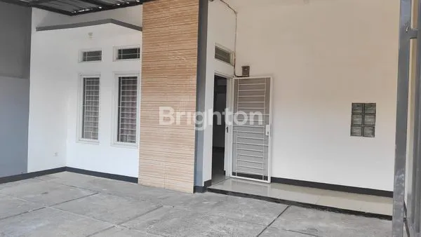 image RUMAH 2 LANTAI SIAP HUNI TAMAN RAHAYU CIGONDEWAH (1)