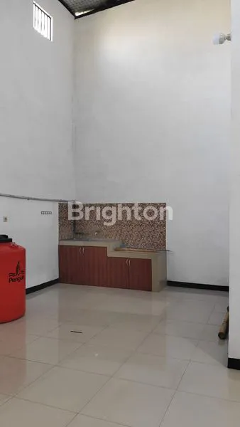 image RUMAH 2 LANTAI SIAP HUNI TAMAN RAHAYU CIGONDEWAH (3)