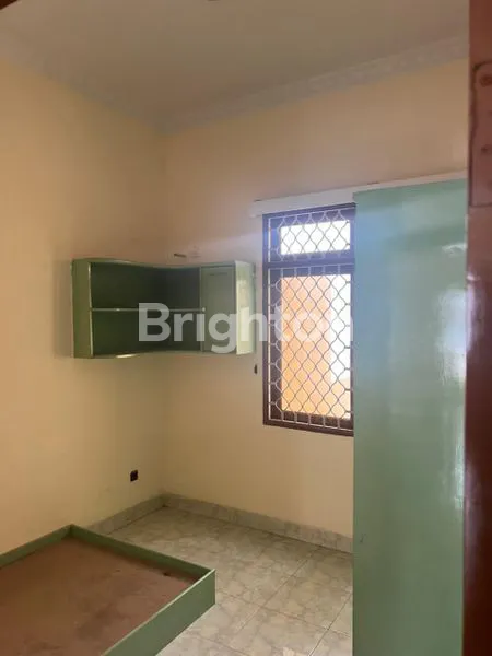 image DIJUAL RUMAH STRATEGIS - TAMAN PALEM (5)