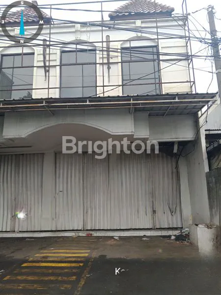 image RUKO STRATEGIS DI ALTERNATIF CIBUBUR, 2 LANTAI, LISTRIK 32.000 WATT (1)