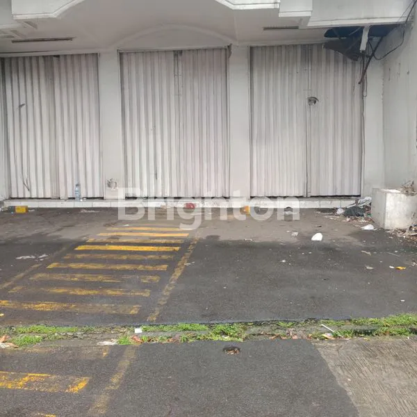 image RUKO STRATEGIS DI ALTERNATIF CIBUBUR, 2 LANTAI, LISTRIK 32.000 WATT (2)