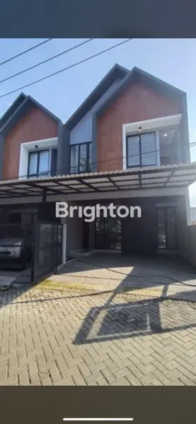 image HUNIAN STRATEGIS MANYAR, 5 KT, PARKIR LUAS, SHM (1)