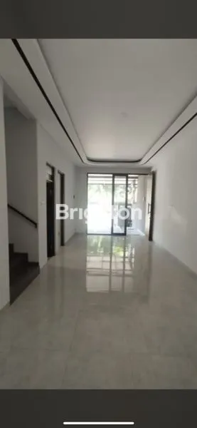 image HUNIAN STRATEGIS MANYAR, 5 KT, PARKIR LUAS, SHM (6)