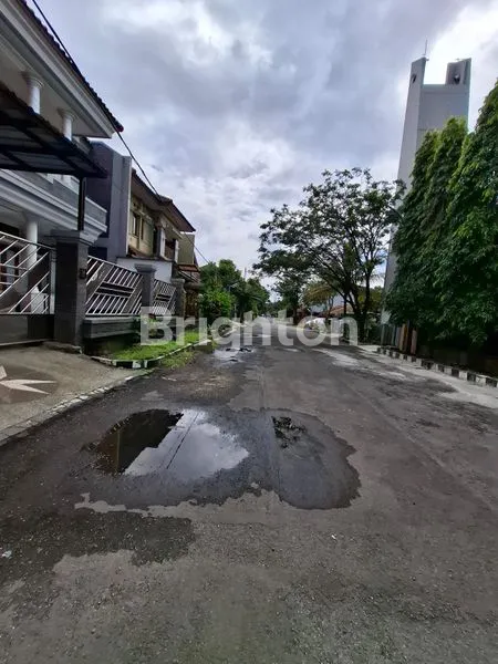 image RUMAH DESIGN EROPA 2 LANTAI FULL FURNISHED (2)