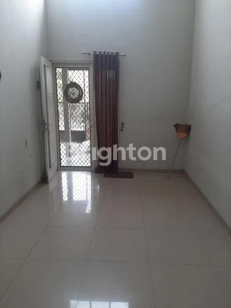 image RUMAH 1 LANTAI SIAP HUNI DAERAH TAMAN PONDOK JATI, SIDOARJO (8)