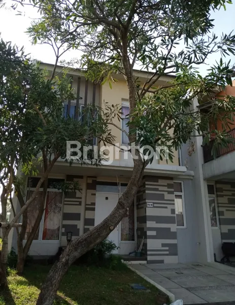 image DIJUAL RUMAH HOEK 2 LANTAI LEGENDA WISATA | LT 144 M² | SHM | DEKAT TOL & WATERBOOM | 1,15 M NEGO (1)