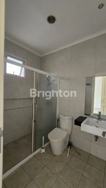 image RUMAH MEWAH GREENLAKE CITY, LT 132M², 4KT 3KM (4)