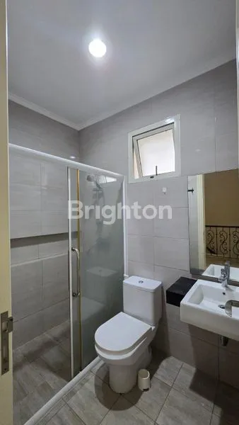 image RUMAH MEWAH GREENLAKE CITY, LT 132M², 4KT 3KM (8)