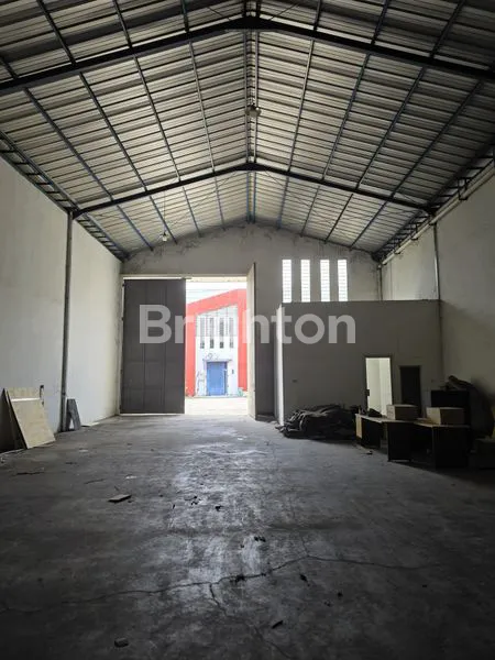 image GUDANG LEGUNDI BISSPARK - GRESIK (3)