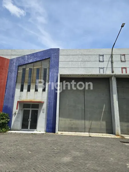 image GUDANG LEGUNDI BISSPARK - GRESIK (1)