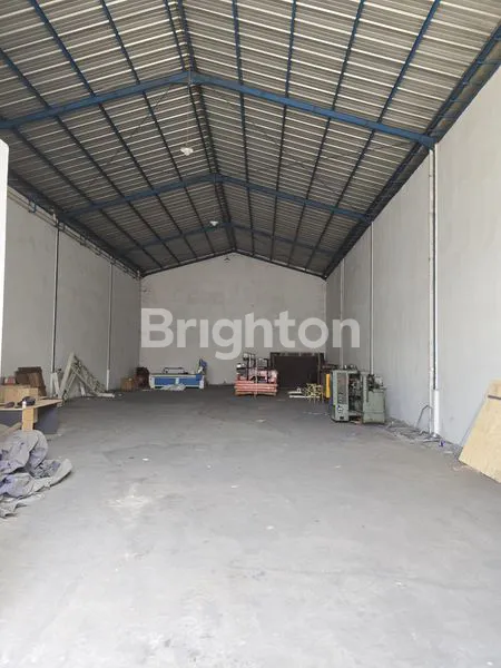 image GUDANG LEGUNDI BISSPARK - GRESIK (2)